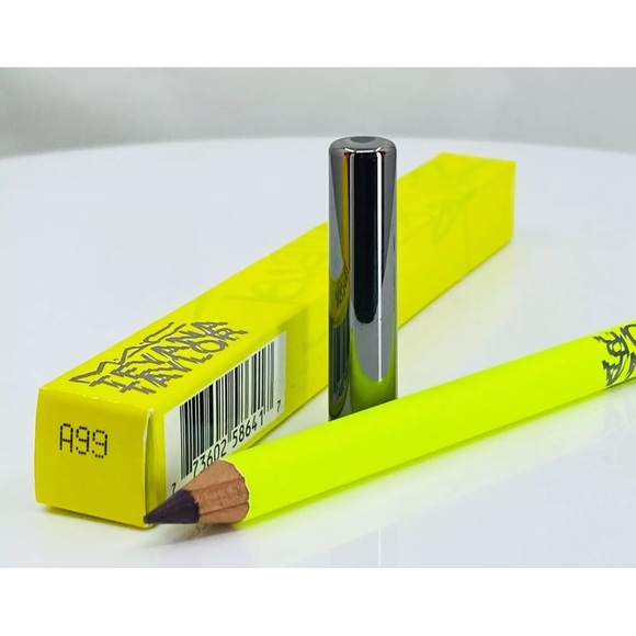 MAC Teyana Taylor Cosmetics Lip Liner - Vibrant Deep Brown - Cyber World - Picture 2 of 3